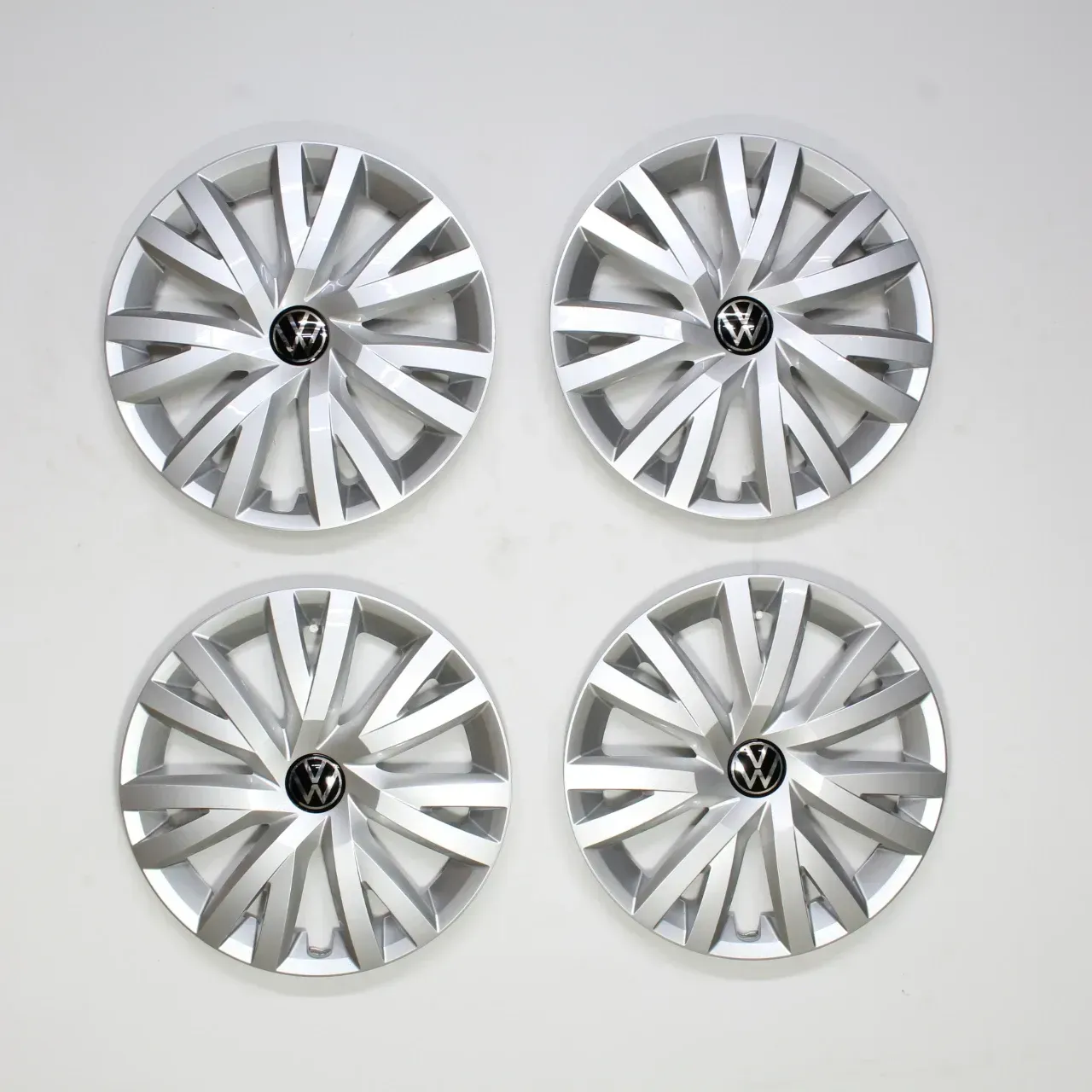 VW Golf 7 8 16 Zoll Radkappen Radblenden Radzierblenden Original 5H0601147C 4Stk - Bild 1