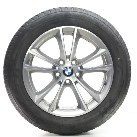 Background image for BMW 5er G30 G31 Winterräder V-Speiche 631 Bridgestone 225/55R17 DOT23 6863417