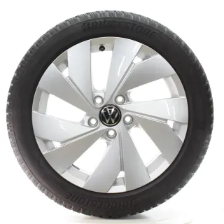 VW Golf 8 VIII CD1 Winterräder Belmont Bridgestone 205/50R17 DOT25 5H0601025B - Bild 1