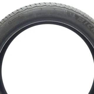 Winterreifen Michelin Pilot Alpin 5 MO1 XL 255/40R20 101V DOT22 1Stk - Bild 4