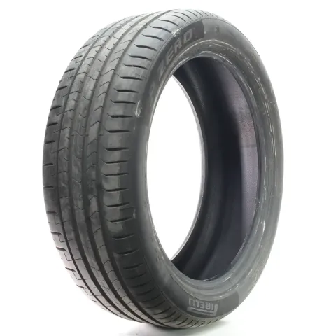 Background image for Sommerreifen Pirelli P Zero * XL 245/45R20 103W DOT24 1Stk 8019227291872