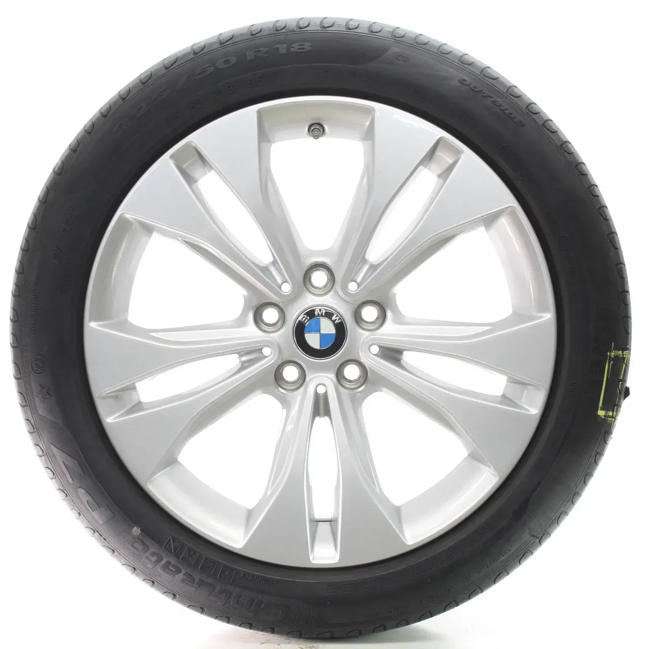 BMW X1 F48 X2 F39 Sommerräder Doppelspeiche 567 Pirelli 225/50R18 95W 6881443 - Bild 1