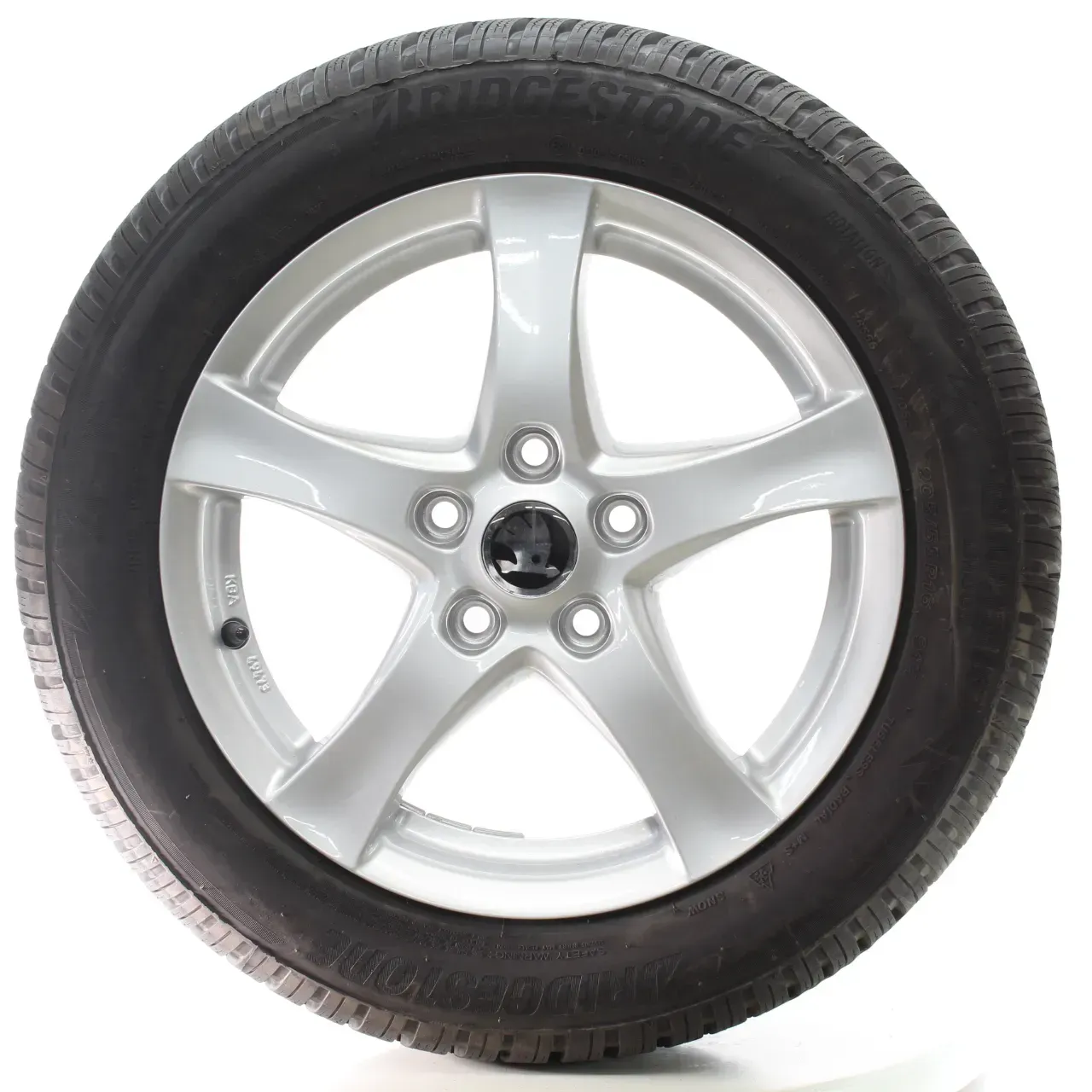 Skoda Octavia III 5E3 Winterräder Bridgestone 205/55R16 91H KBA49473 - Bild 1