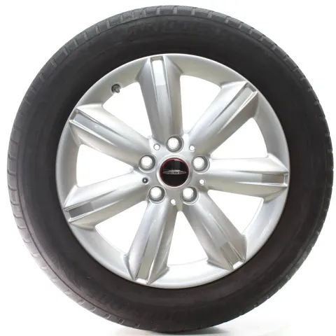 Background image for MINI Countryman F60 Winterräder JCW Star Spoke 539 Bridgestone 205/60R17 6856041