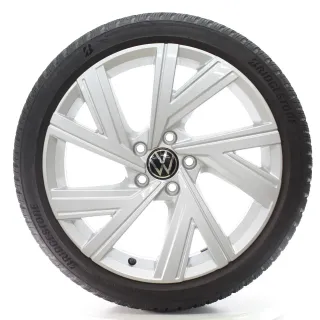 VW Golf 8 VIII GTI R CD1 Winterräder Bergamo 225/40R18 92V DOT25 5H0601025AB - Bild 3