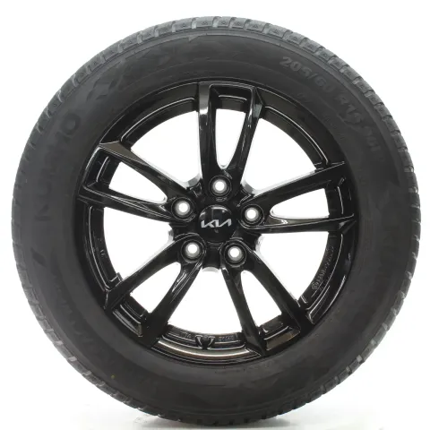 Background image for KIA Niro II SG2 Winterräder 5-Doppelspeichen Kumho 205/60R16 96H DOT25 KBA51643