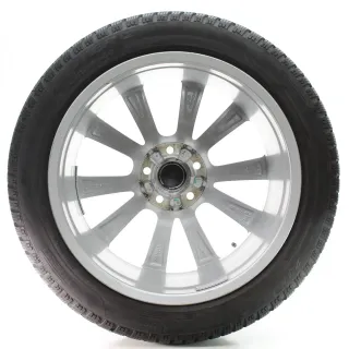 Audi A5 FU2 B10 Winterräder 5-Doppelspeichen Pirelli 235/45R18 DOT25 8B3601025D - Bild 5