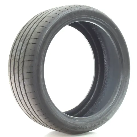 Background image for Sommerreifen Goodyear Eagle F1 Asymmetric 6 * XL EDR 255/35 R19 96Y DOT26