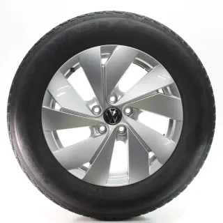 VW Tayron Tiguan III CT1 Winterräder Belmont Goodyear 215/65R17 DOT25 571601025 - Bild 4