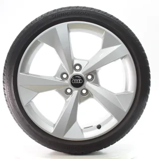 Audi A3 S3 8Y Winterräder 5-Speichen Bridgestone 225/40R18 DOT23 8Y0601025CP - Bild 4