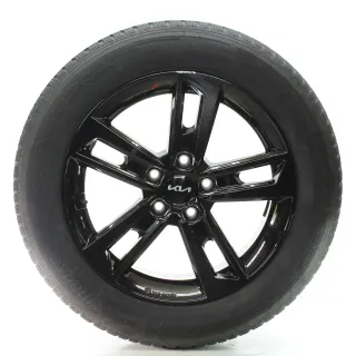 KIA EV4 Winterräder Amsa 5-Doppelspeichen Schwarz 215/60R17 DOT25 SZ400ADE07 - Bild 3