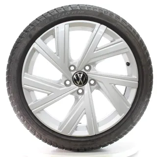 VW Golf 8 VIII GTI R CD1 Winterräder Bergamo Pirelli 225/40R18 DOT25 5H0601025AB - Bild 3