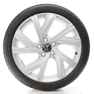 VW Golf 8 VIII GTI R Winterräder Bergamo Bridgestone 225/40R18 DOT25 5H0601025AB - Bild 2