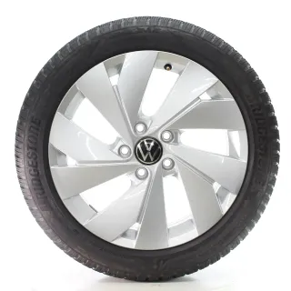 VW Golf 8 VIII CD1 Winterräder Belmont Bridgestone 205/50R17 DOT25 5H0601025B - Bild 2
