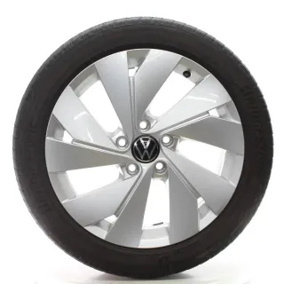 VW Golf 8 VIII CD1 CG5 Winterräder Belmont Bridgestone 205/50R17 93H 5H0601025B - Bild 2