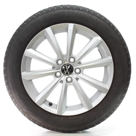Background image for VW Polo 6 NF 2G Winterräder Merano Bridgestone 185/60R16 90H DOT25 2G0601025AF