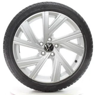 VW Golf 8 VIII GTD GTI R Winterräder Bergamo 225/40R18 92V DOT25 5H060102AB - Bild 1
