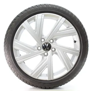VW Golf 8 VIII CD GTI R Winterräder Bergamo Pirelli 225/40R18 DOT25 5H0601025AB - Bild 3
