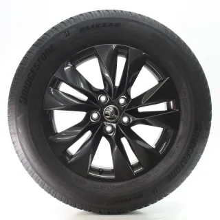 Skoda Kodiaq II PS Winterräder Trifid Bridgestone 215/65R17 DOT25 57H601025N - Bild 2