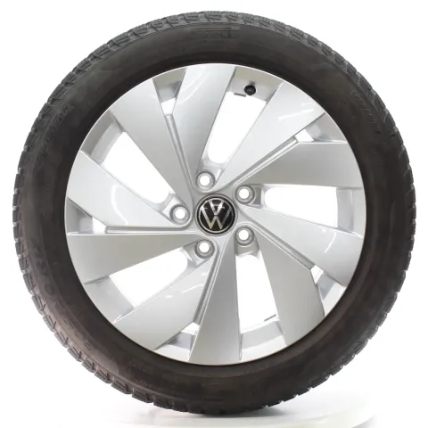 Background image for VW Golf 8 VIII CD Winterräder Belmont Pirelli 205/50R17 93H DOT25 5H0601025B