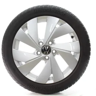 VW Golf 8 VIII CD1 Winterräder Belmont Bridgestone 205/50R17 DOT25 5H0601025B - Bild 4