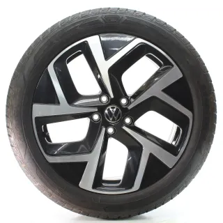 VW ID.3 E11 Winterräder Wellington Goodyear 215/50R19 93T DOT23 10A601025AC - Bild 4