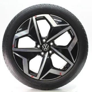 VW ID.3 E11 Winterräder Andoya Schwarz Glanz Goodyear 215/50R19 93T 10A601025/H - Bild 2