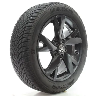 Skoda Octavia IV NX Winterräder Lyra Bridgestone 205/55R17 DOT24 5E3601025AE - Bild 6