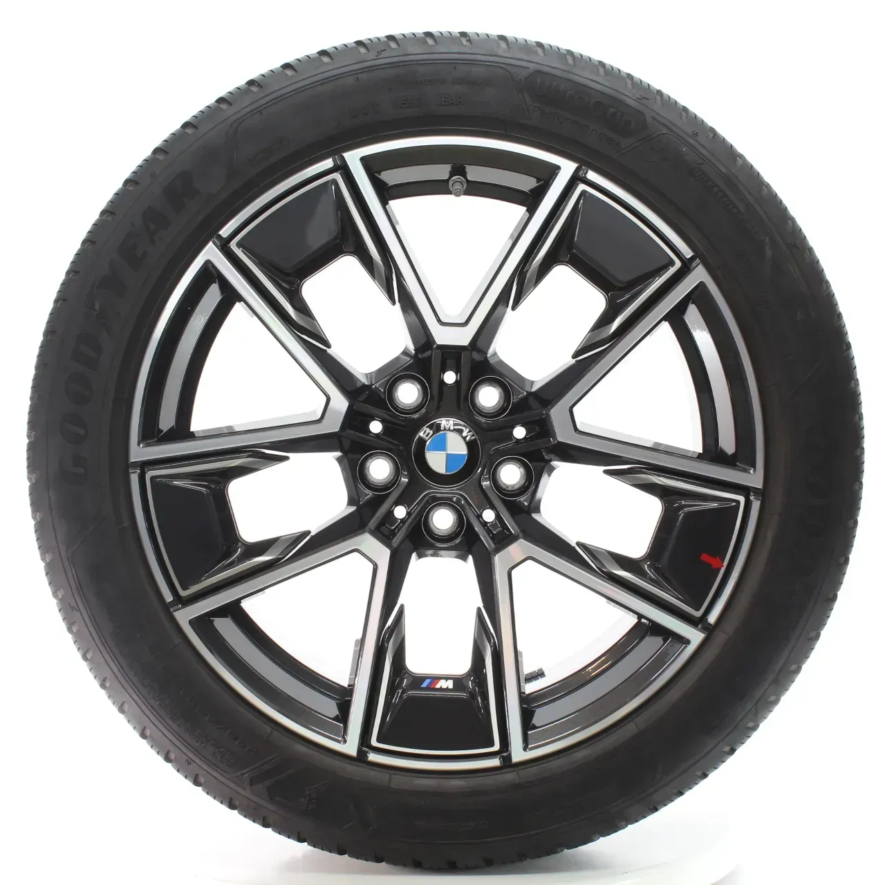 BMW 4er i4 G26 Winterräder M Aerodynamikrad 858 Goodyear 245/45R18 100H 8747286 - Bild 1