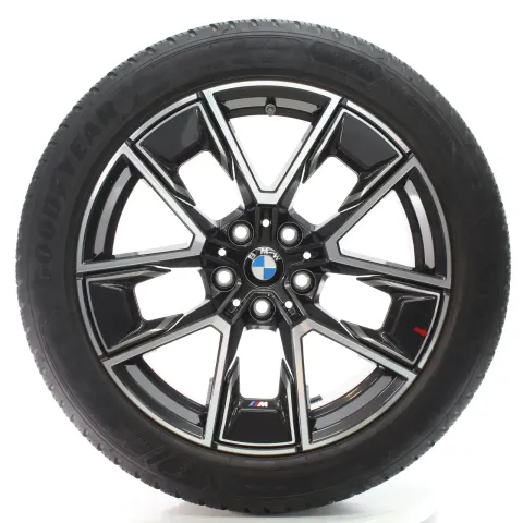 Background image for BMW 4er i4 G26 Winterräder M Aerodynamikrad 858 Goodyear 245/45R18 100H 8747286