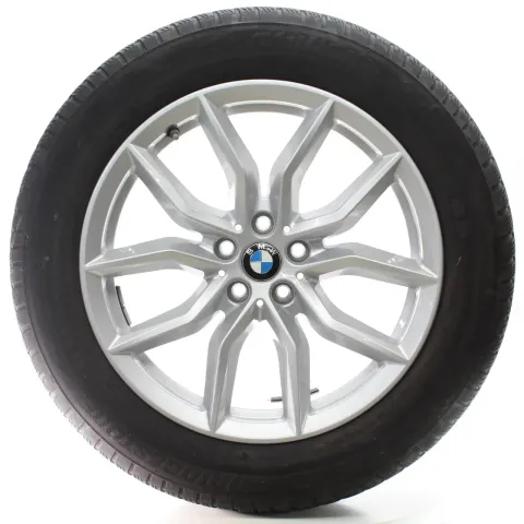 Background image for BMW X5 G05 X6 G06 Winterräder V-Speiche 734 Bridgestone 265/50R19 110H 6880685