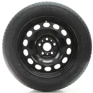 Audi Q2 GAB VW T-ROC A11 Winterräder Michelin/Bridgestone 205/60R16 5Q0601027CJ - Bild 3