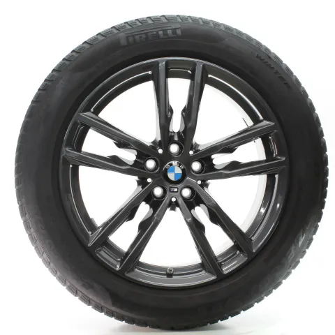 Background image for BMW X3 G01 X4 G02 Winterräder Doppelspeiche 698 M Pirelli 245/50R19 8093921
