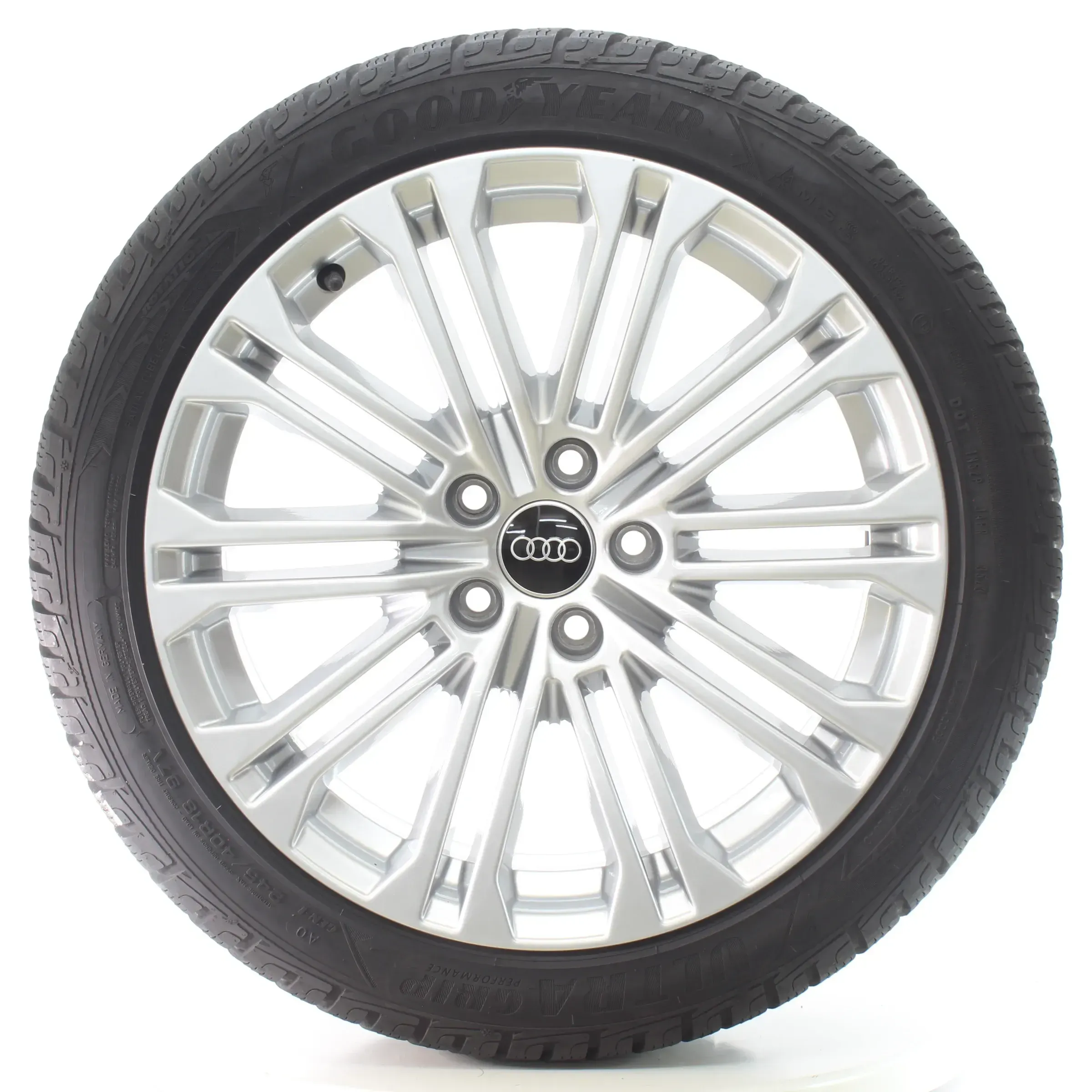 Audi A5 S5 F5 Winterräder 10-Parallelspeichen-Design 245/40R18 DOT23 8W0601025EE - Bild 1
