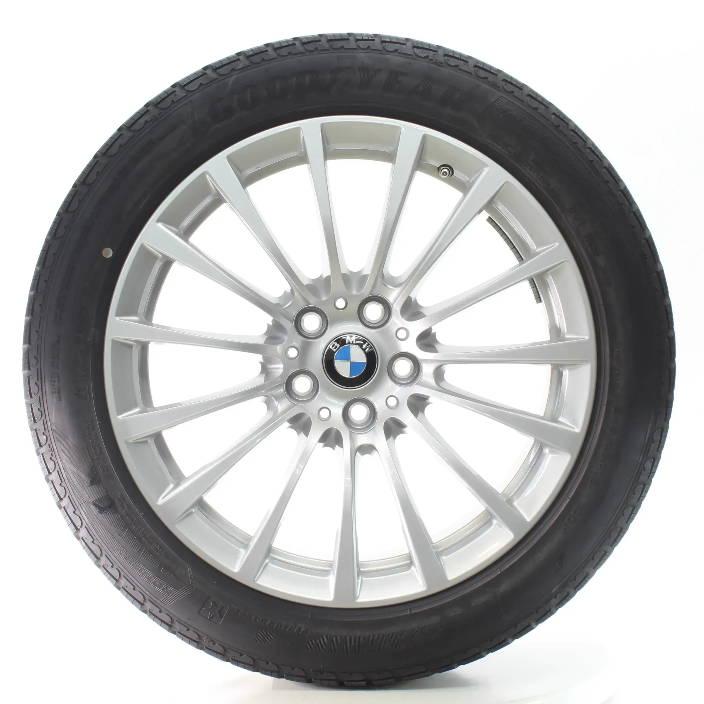 BMW 5er G30 G31 Winterräder Vielspeiche 619 Goodyear 245/45R18 100H 6861224 - Bild 1