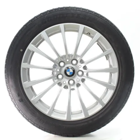 Background image for BMW 5er G30 G31 Winterräder Vielspeiche 619 Goodyear 245/45R18 100H 6861224