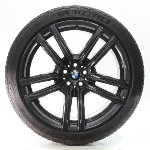 Background image for BMW X5M F95 X6M F96 Winterrad Doppelspeiche 808 M Michelin 295/35R21 8090794