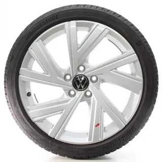 VW Golf 8 VIII CD1 Winterräder Bergamo Bridgestone 225/40R18 DOT24 5H0601025AB - Bild 3