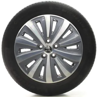 Skoda Superb III 3V Sommerräder Grau Glanz Michelin 215/55R17 DOT21 3V0601025AH - Bild 2