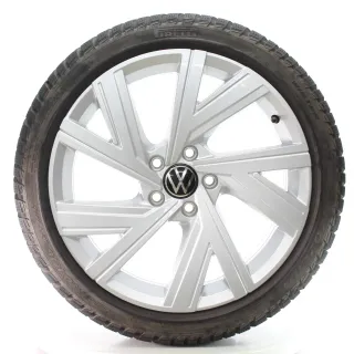 VW Golf 8 VIII GTD GTI R Winterräder Bergamo Pirelli 225/40R18 DOT25 5H0601025AB - Bild 4