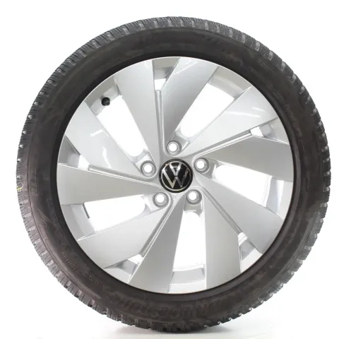 Background image for VW Golf 8 VIII CD1 Winterräder Belmont Bridgestone 205/50R17 DOT25 5H0601025B