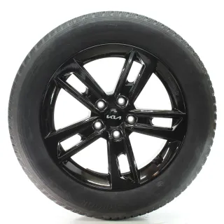 KIA EV4 Winterräder Amsa 5-Doppelspeichen Schwarz 215/60R17 DOT25 SZ400ADE07 - Bild 2