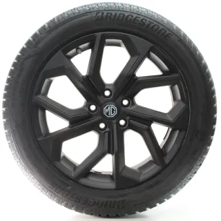 MG EHS Winterräder Platin Black Matt Bridgestone 235/50R18 101V DOT23 KBA 53579 - Bild 3