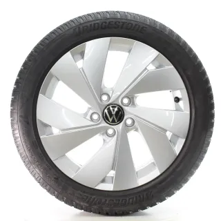 VW Golf 8 VIII CD1 Winterräder Belmont Bridgestone 205/50R17 DOT25 5H0601025B - Bild 4