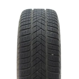 VW Golf 8 VIII GTD GTI R Winterräder Bergamo Pirelli 225/40R18 DOT25 5H0601025AB - Bild 7