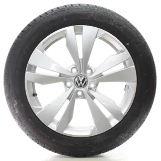 VW ID.3 E11 Winterräder Loen Goodyear 215/55R18 95T DOT24 NEU 10A071498 - Bild 2