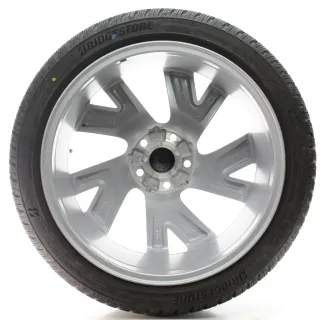 VW Golf 8 VIII CD1 CG5 Winterräder Bergamo Bridgestone 225/40R18 5H0601025AB - Bild 5