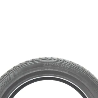 Winterreifen Kumho WinterCraft WP71 XL 215/45 R17 91V DOT25 - Bild 5
