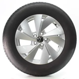 VW Tayron Tiguan III CT Winterräder Belmont Vredestein 215/65R17 DOT25 571601025 - Bild 3