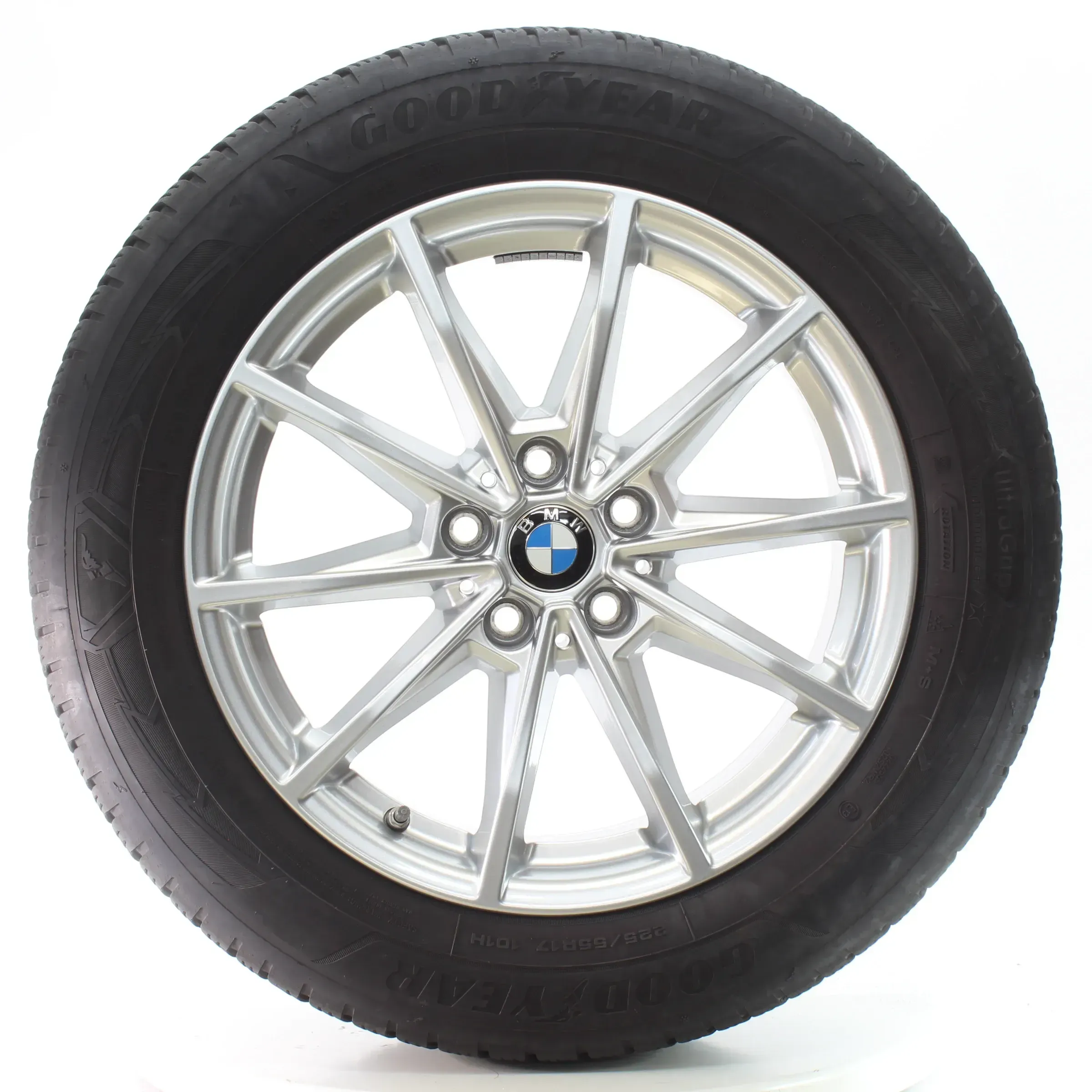 BMW 4er i4 G26 Winterräder V-Speiche 851 Silber Goodyear 225/55R17 101H 6896762 - Bild 1